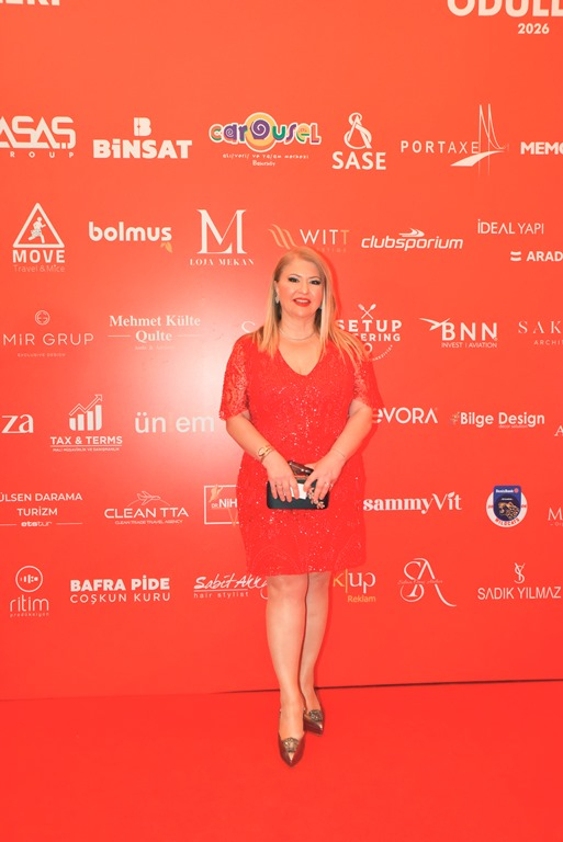 Sonay Öztan Gökhan: Ba�ar�y� Tutkuyla Birle�tirdi, Mesle�ine De�er Katarak �lham Veren Bir �sim Haline Geldi